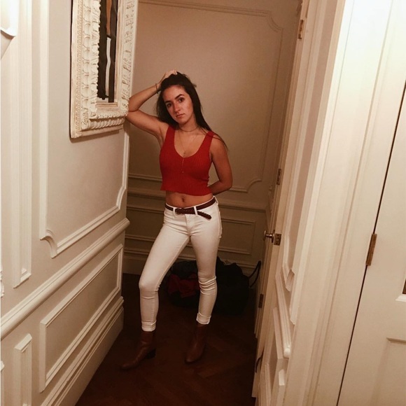Brandy Melville Red Knit Crop Top - Picture 1 of 1